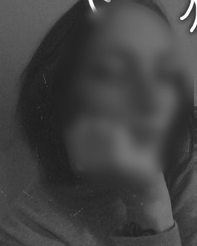 Adriana - Image 7