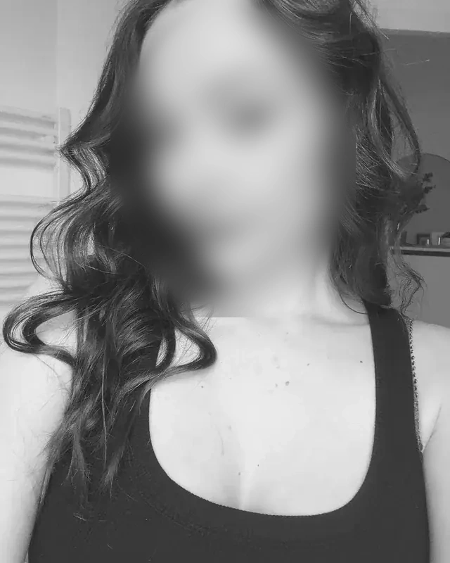 Sara - Image 3
